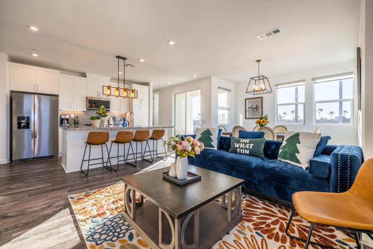Disney Firework View 3 Bedrooms Townhouse Kitchen Fast Wifi Anaheim Exterior photo