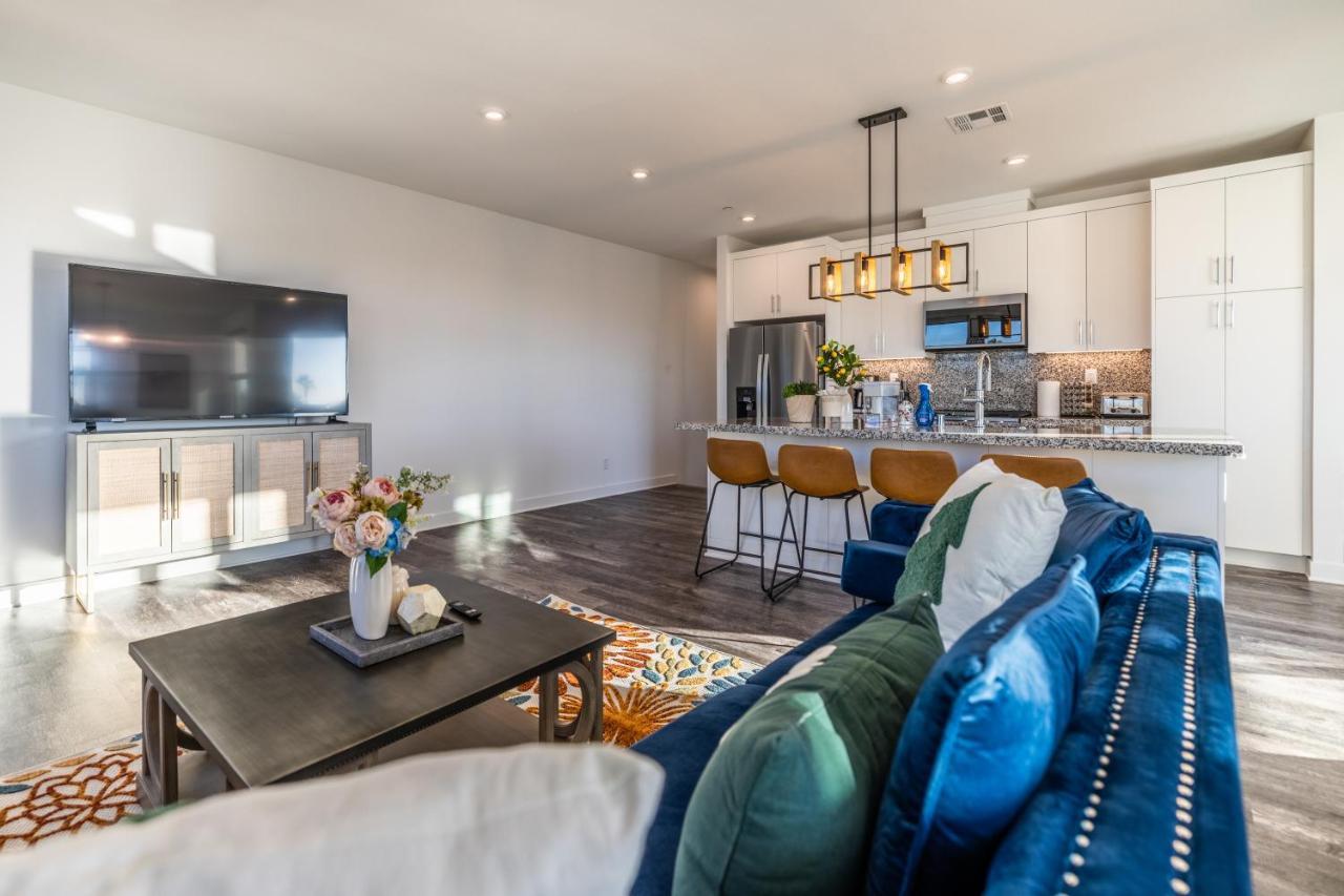 Disney Firework View 3 Bedrooms Townhouse Kitchen Fast Wifi Anaheim Exterior photo